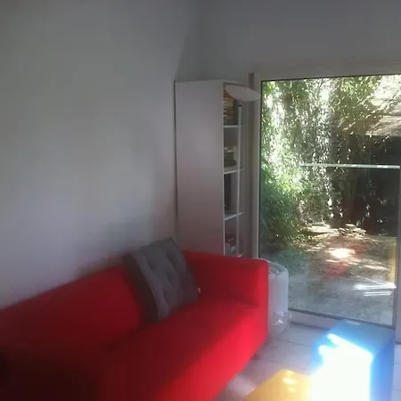 Prázdninový dům Ardeche, Independant Dans Jardin Chomérac