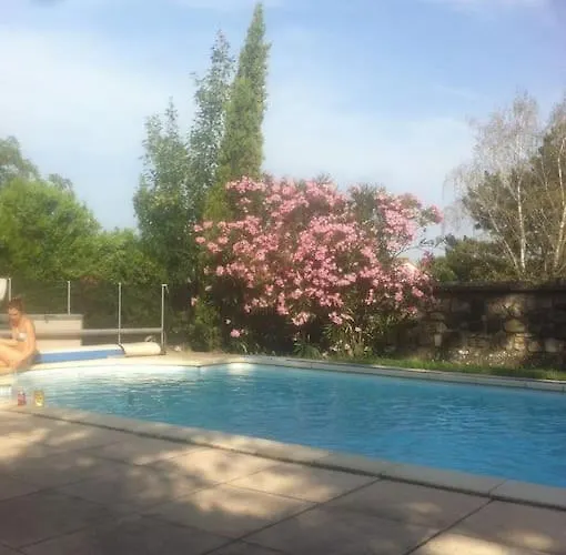 Holiday home Ardeche, Independant Dans Jardin